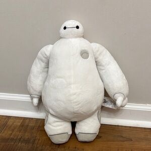 Disney Store big hero 6 baymax plush  moveable Posable arms 15” Excellent